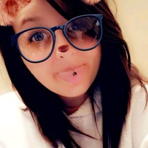 Meet your Posher, Rayne